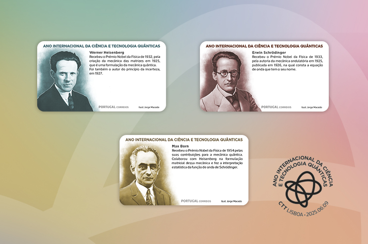 Três selos comemorativos do Ano Internacional da Ciência e Tecnologia Quânticas, cada um homenageando um cientista notável da física quântica