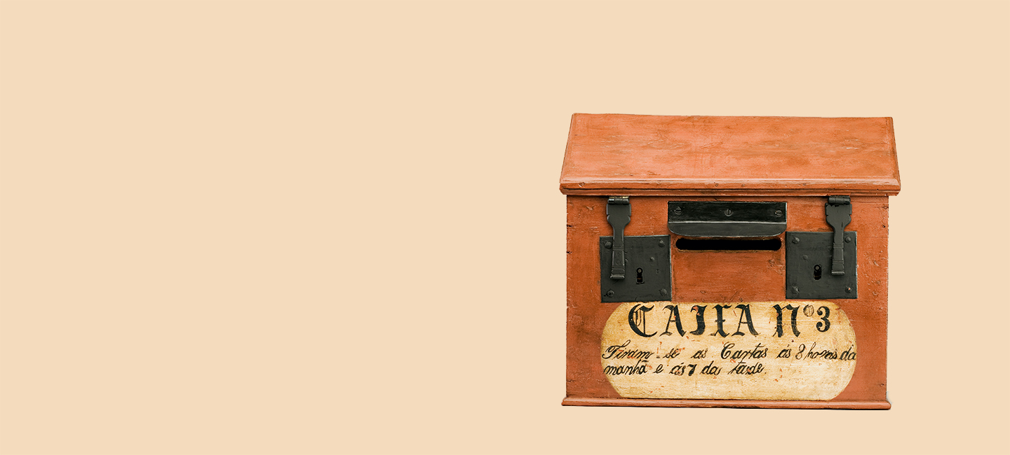 Caixa de correio antiga.